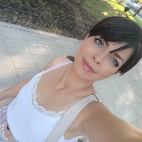 Marisela, Niñera o canguro en Pinto