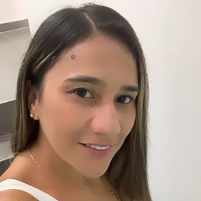 Lina marcela, Niñera o canguro en Vila-real