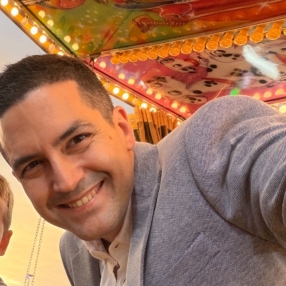 Francisco A., Familia en Tomares