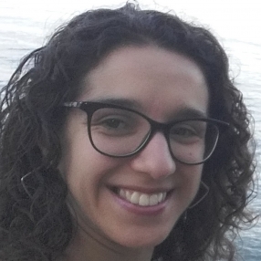 Rosa María, Babysitter in Poblete