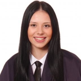 Beatriz, Babysitter in Retamar