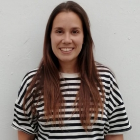 Sara, Niñera o canguro en Jaca