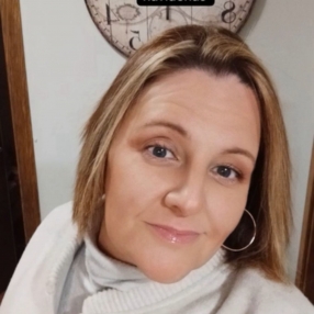Silvia, Niñera o canguro en Ames