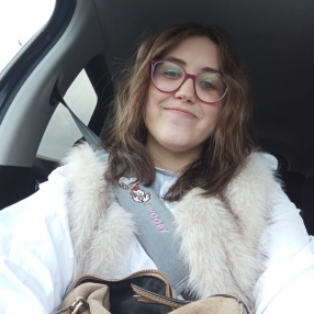 Noelia, Niñera o canguro en Ferrol