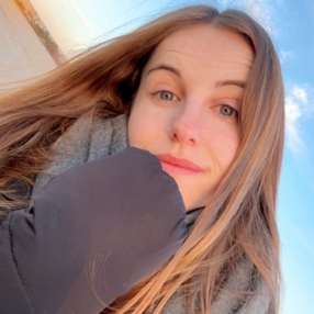 Alba, Niñera o canguro en La Garriga