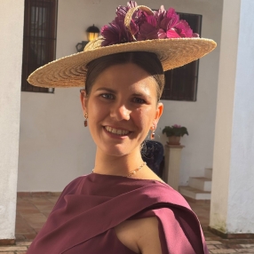 Arantxa, Niñera o canguro en Aielo de Malferit