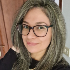 Aida, Niñera o canguro en Oleiros