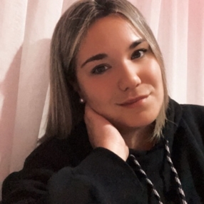 Laura, Niñera o canguro en Mancha Real