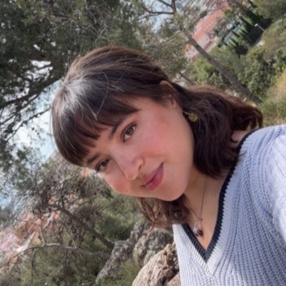 ESTEFANIA, Niñera o canguro en Manresa