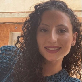Helena, Niñera o canguro en Almussafes