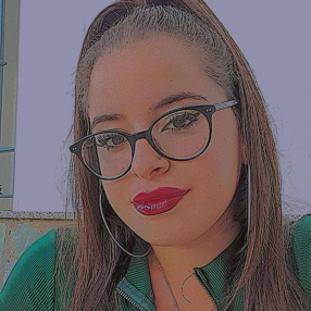 Claudia, Niñera o canguro en Guadix