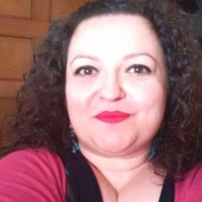 Natalia, Niñera o canguro en Orense