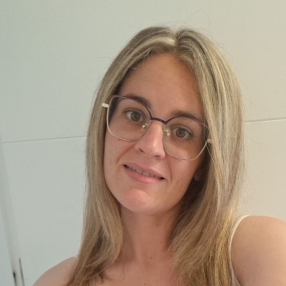 Raquel, Babysitter in Ávila