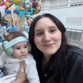 Lucía, Niñera o canguro en Grau i Platja