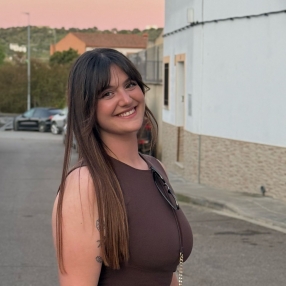 Mari, Niñera o canguro en Huelva