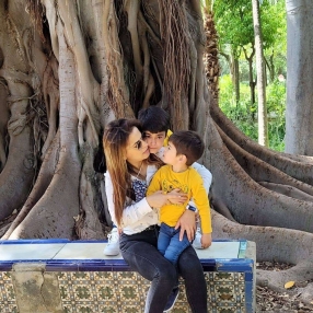 Lucia, Familia en Olivares