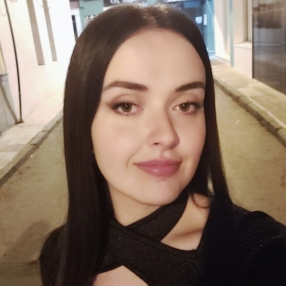Araceli , Niñera o canguro en Lucena