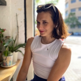 Maria Florencia, Niñera o canguro en Barcelona