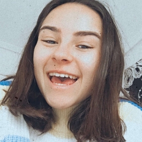 Nuria, Babysitter in San Vicente del Raspeig