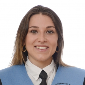 Ana, Babysitter in Miajadas