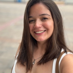 Florencia, Niñera o canguro en Piles