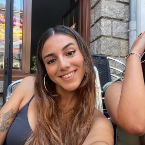 Alejandra, Niñera o canguro en Talamanca de Jarama