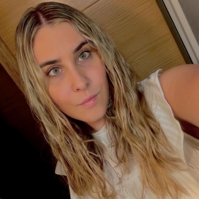 Ana María, Babysitter in Silla