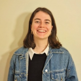 Camila, Babysitter in Sevilla