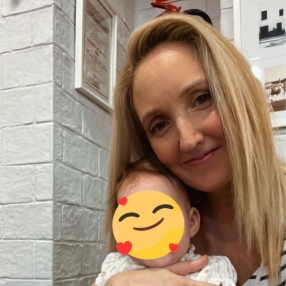 rebeca, Niñera o canguro en Chilches