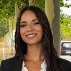 Carolina, Niñera o canguro en Manzanares el Real
