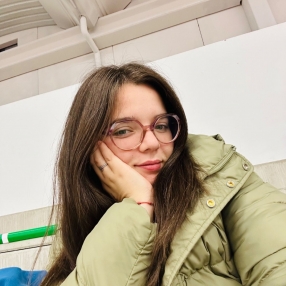 Cristina, Babysitter in Villanueva de la Serena