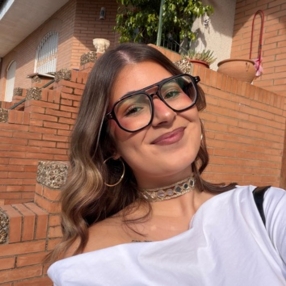 Paula, Niñera o canguro en Mérida