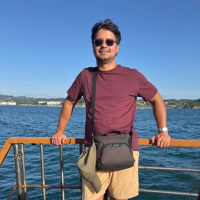 klijeon, Familia en O Temple