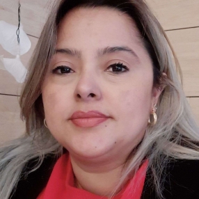 Angela María, Babysitter in Burlada