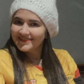 Maria Fernanda, Niñera o canguro en A Laracha