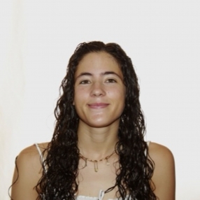 Victoria, Babysitter in Sant Andreu de Llavaneres