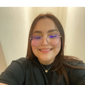 Odaliz, Babysitter in Manresa