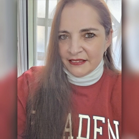 Esmilce Angelina, Niñera o canguro en San Sebastián de los Reyes