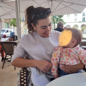 Aurora, Babysitter in Santa Pola
