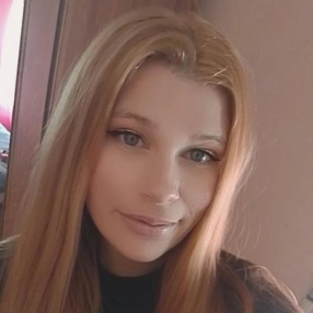Amalia, Niñera o canguro en Churra