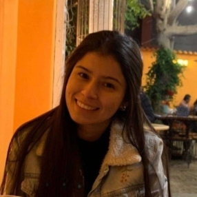 Dayana, Niñera o canguro en Badalona