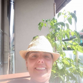 Charo, Niñera o canguro en Astigarraga