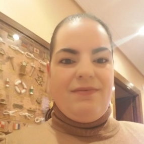jenni, Niñera o canguro en Avilés