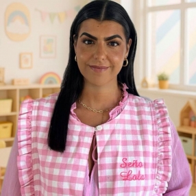 Lola, Babysitter in Antequera