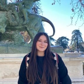 Belen, Niñera o canguro en San Vicente del Raspeig