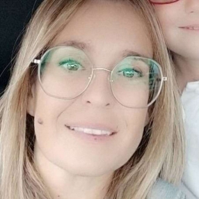 María, Babysitter in Villena