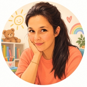 Inés, Babysitter in A Coruña