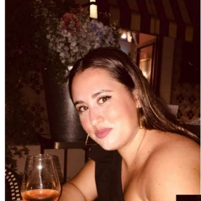 Ana Belen, Babysitter in Montijo