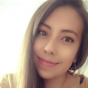 Diana, Niñera o canguro en La Unión