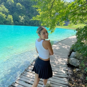 Sara, Niñera o canguro en Mollina